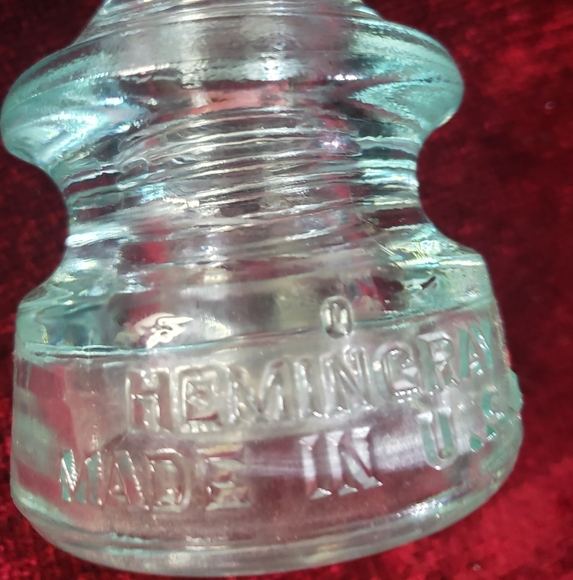 Hemingray D-510 Glass Insulator - Picture 2 of 3